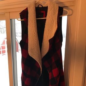 Sherpa and buffalo check vest sz L